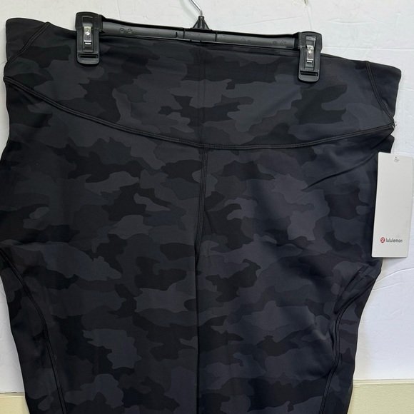 Lululemon NEW Base Pace High-Rise Crop 23" Camo Pants Legging Stretch Pocket 20 - Picture 9 of 16